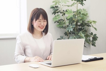 小学生の頃赤面症がひどくて、いつも人前では蚊の鳴くような声でベソをかきながら話していた私が、セミナーコンペでTop3に選ばれました。